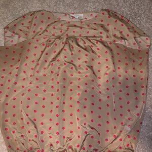 Women’s sleeveless blouse